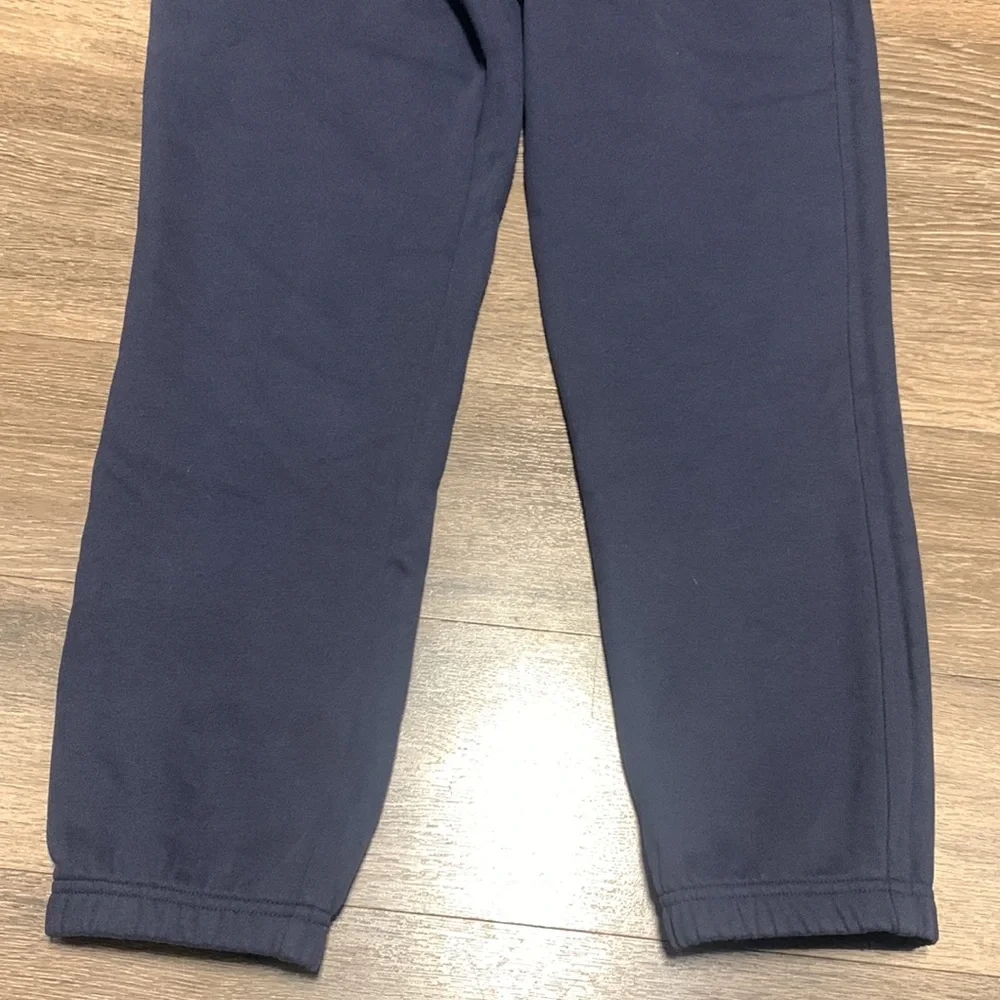 LL Bean Jogger everyday Pants - Picture 2 of 8